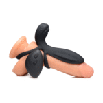 Guaina vibrante in silicone XR Brands per pene con telecomando - immagine 5
