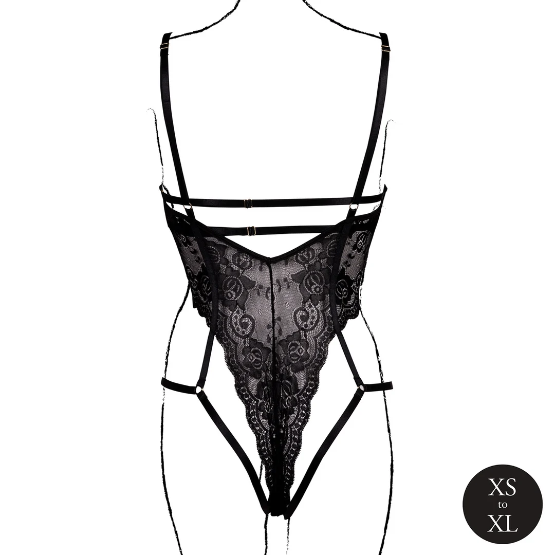 Body in pizzo con coppe aperte per un look curvy seducente – Le Desir - immagine 11