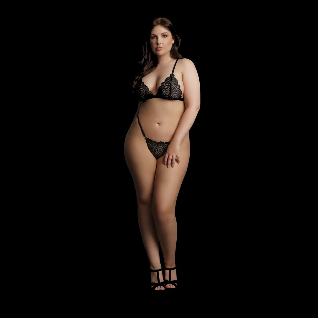 Completo lingerie curvy in pizzo e velluto, dalla vestibilità seducente, per taglie comode – LIN - immagine 4