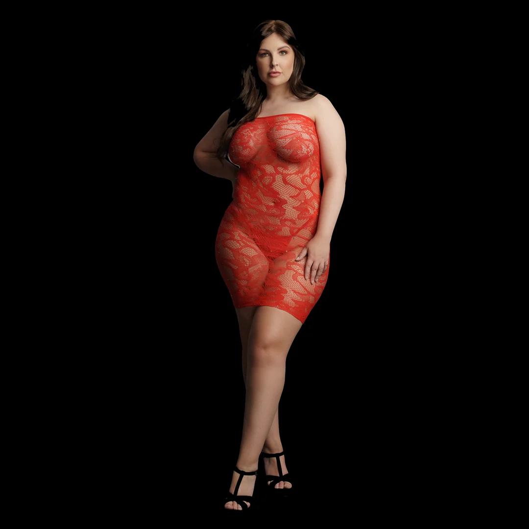 Completo da festa in pizzo con strass e riflessi festosi, per lingerie curvy – LIN - immagine 10
