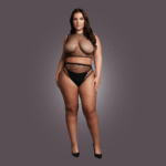 Set di lingerie sensuale con top corto a rete e cavallo aperto, per silhouette curvy – OSX - immagine 4