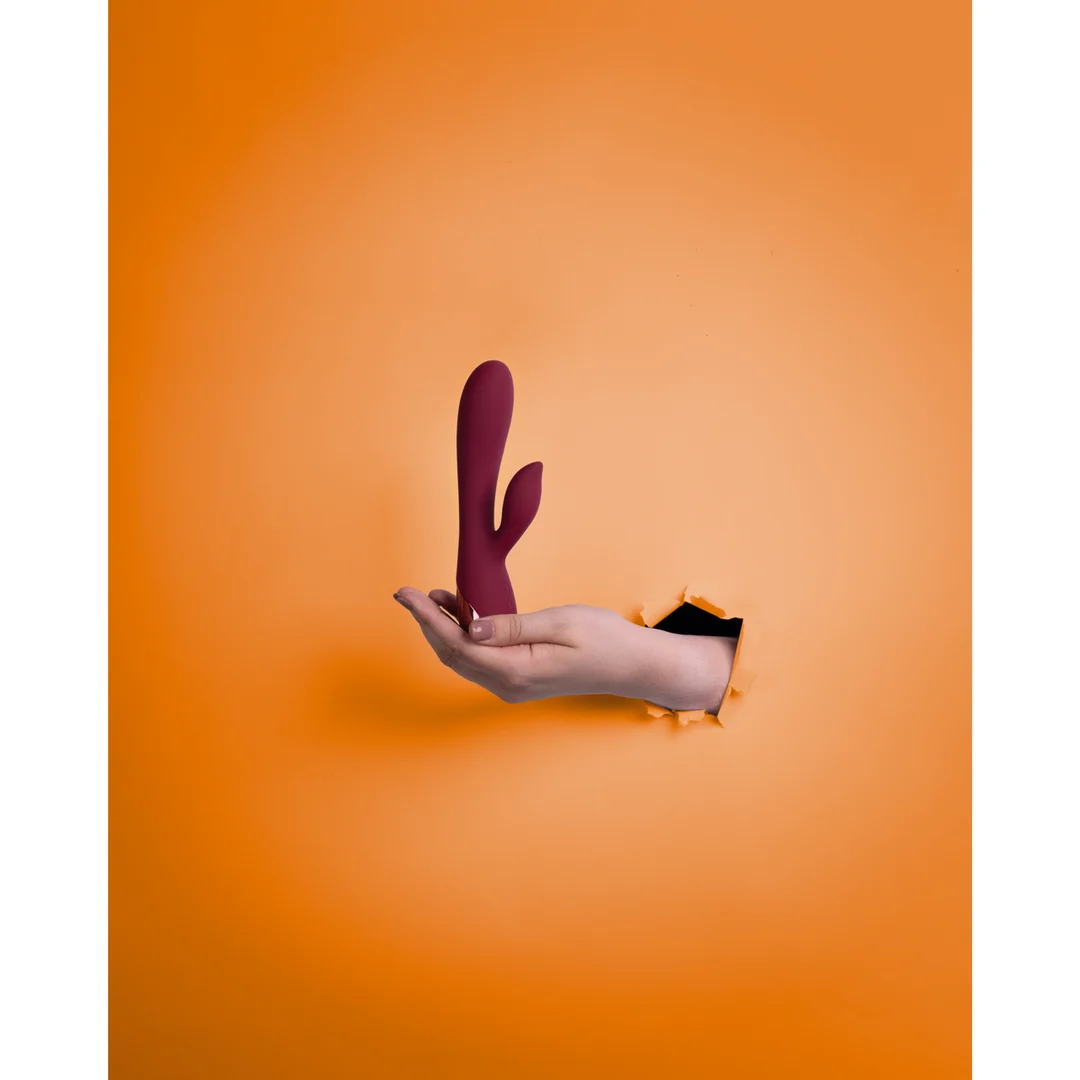 Vibratore rabbit Loveline color ciliegia scuro - immagine 6