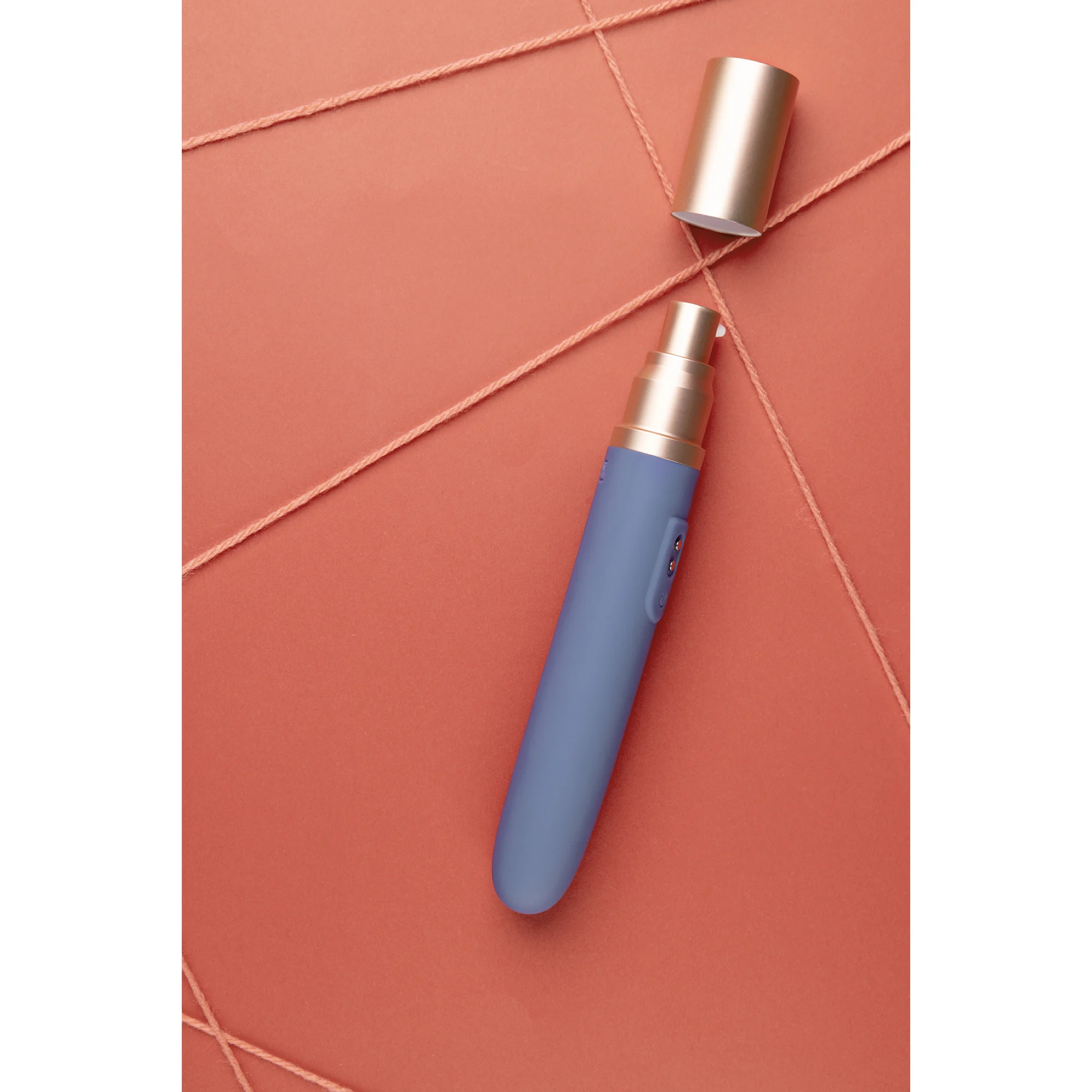 Vibratore da viaggio Loveline Blue Horizon con scomparto per lubrificante - immagine 6