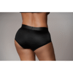 Vibratore bullet con 10 modalità – Boxer strap on vibrante Ouch! by Shots - immagine 10