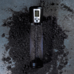 Pompa automatica ricaricabile con LCD Premium di Pumped by Shots - immagine 5