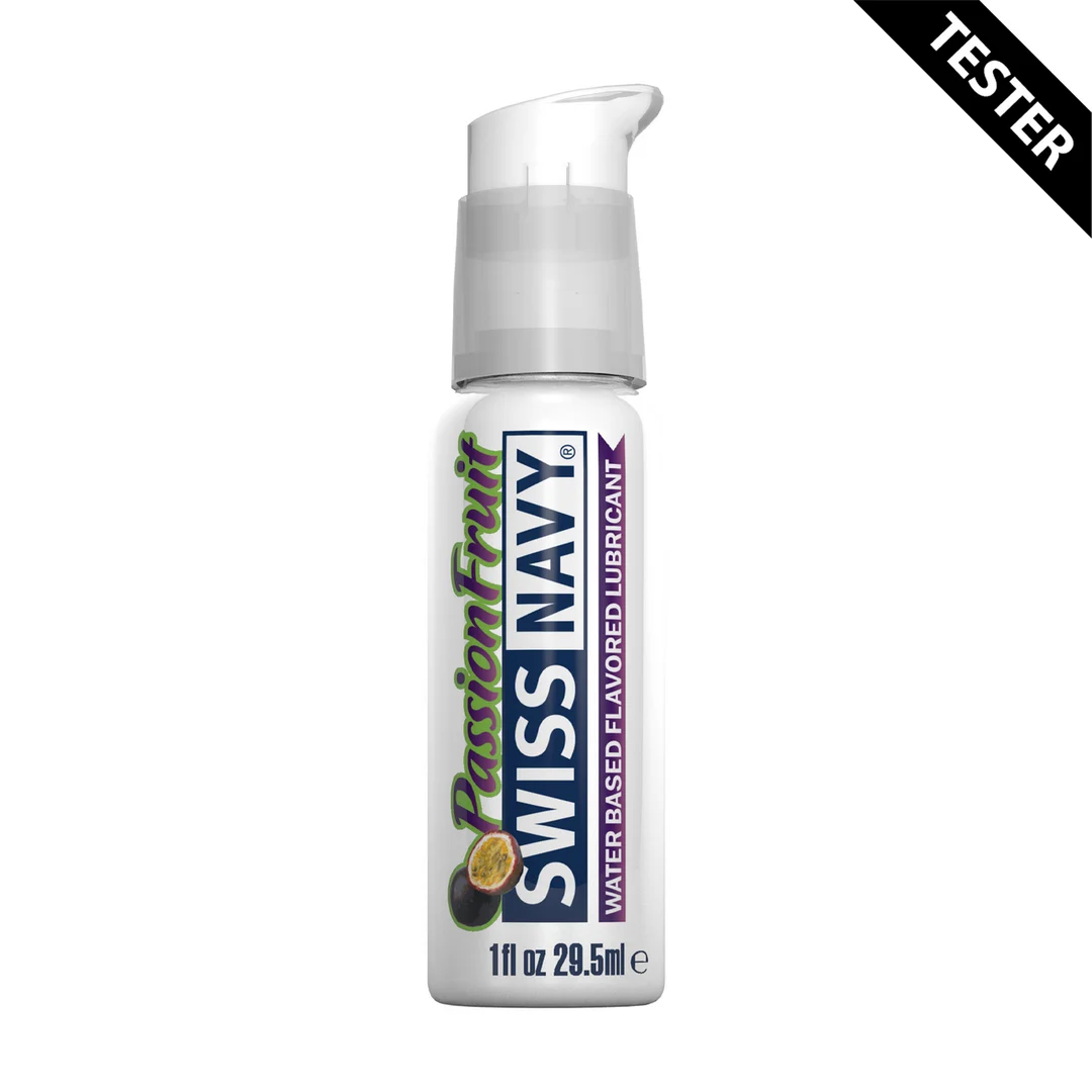 Lubrificante aromatizzato – gel commestibile a base d’acqua in flacone da viaggio a prova di fuoriuscite – Frutto della passione – 30 ml – Swiss Navy - immagine 1
